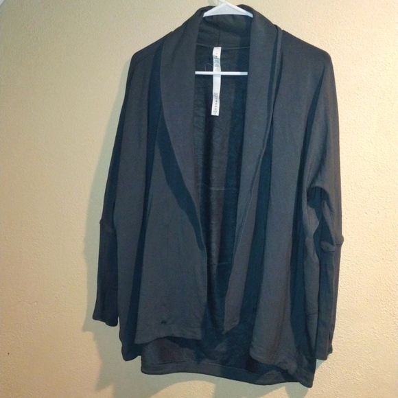 NWOT Teal Lululemon Back in Action Wrap Cardigan Sweatshirt Thumb Holes 2 - Picture 1 of 7
